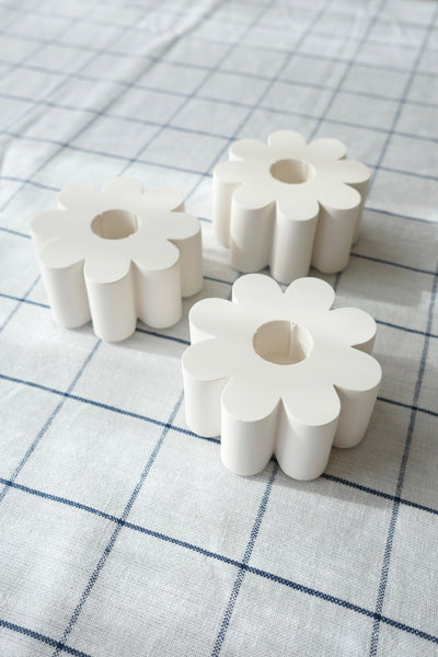 flower candle holder