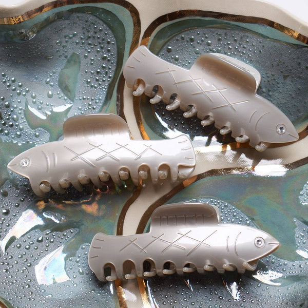 Silver Herring Fish Hair Claw