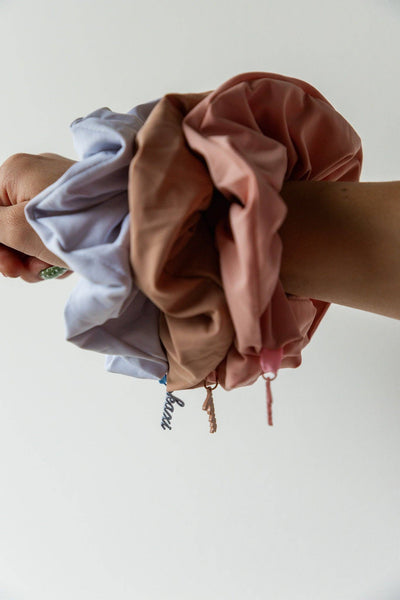 oversized scrunchie - light blue