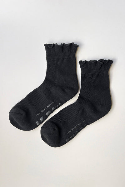 Ruffled Hugger Crew Socks: BLACK / BLACK