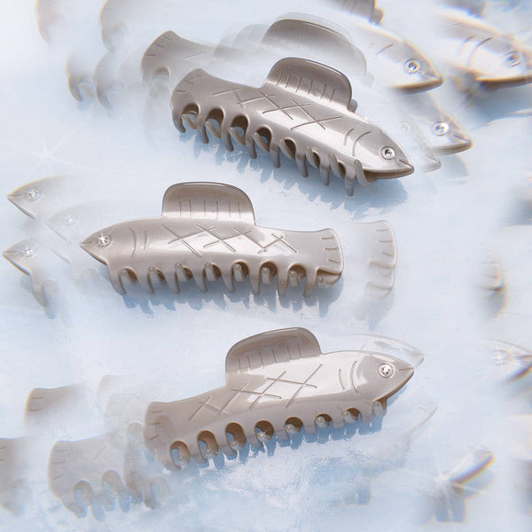 Silver Herring Fish Hair Claw