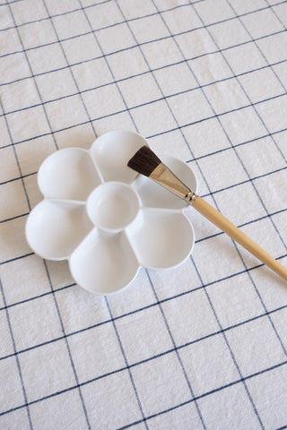 daisy paint palette